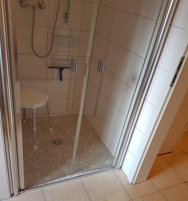 barierefreie Dusche Ferienwohnung Haus Salinenblick